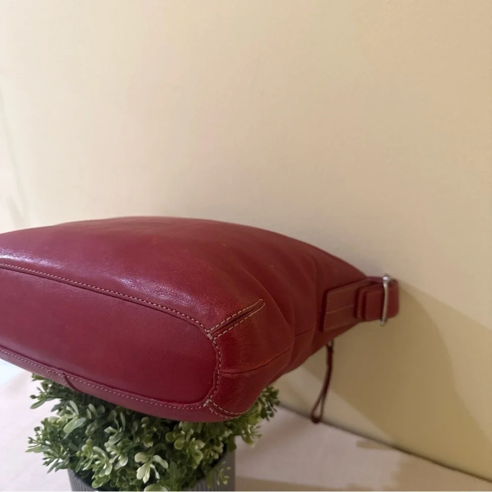 COACH SohoVintage Rusty Red Leather Hobo Crossbody classic Coach bucket Handbag